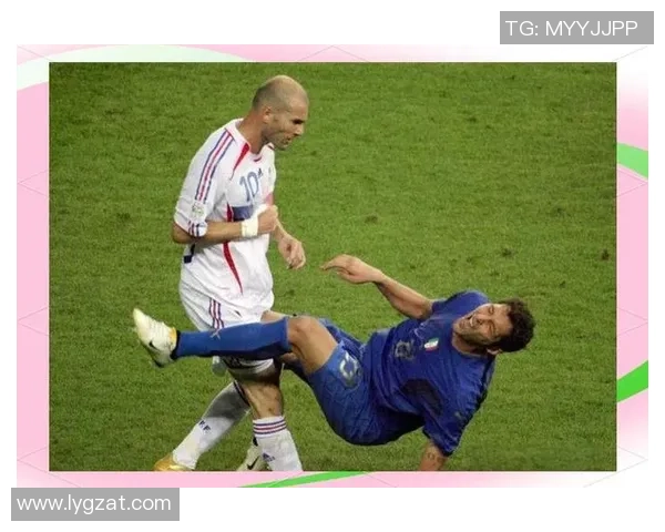 足球球星猩猩的传奇故事与绿茵场上的精彩瞬间揭秘